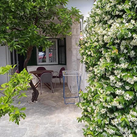 Harbour-Side Apartment With Beautiful Terrace Podgora Dış mekan fotoğraf